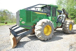 John Deere 748LII  Skidder